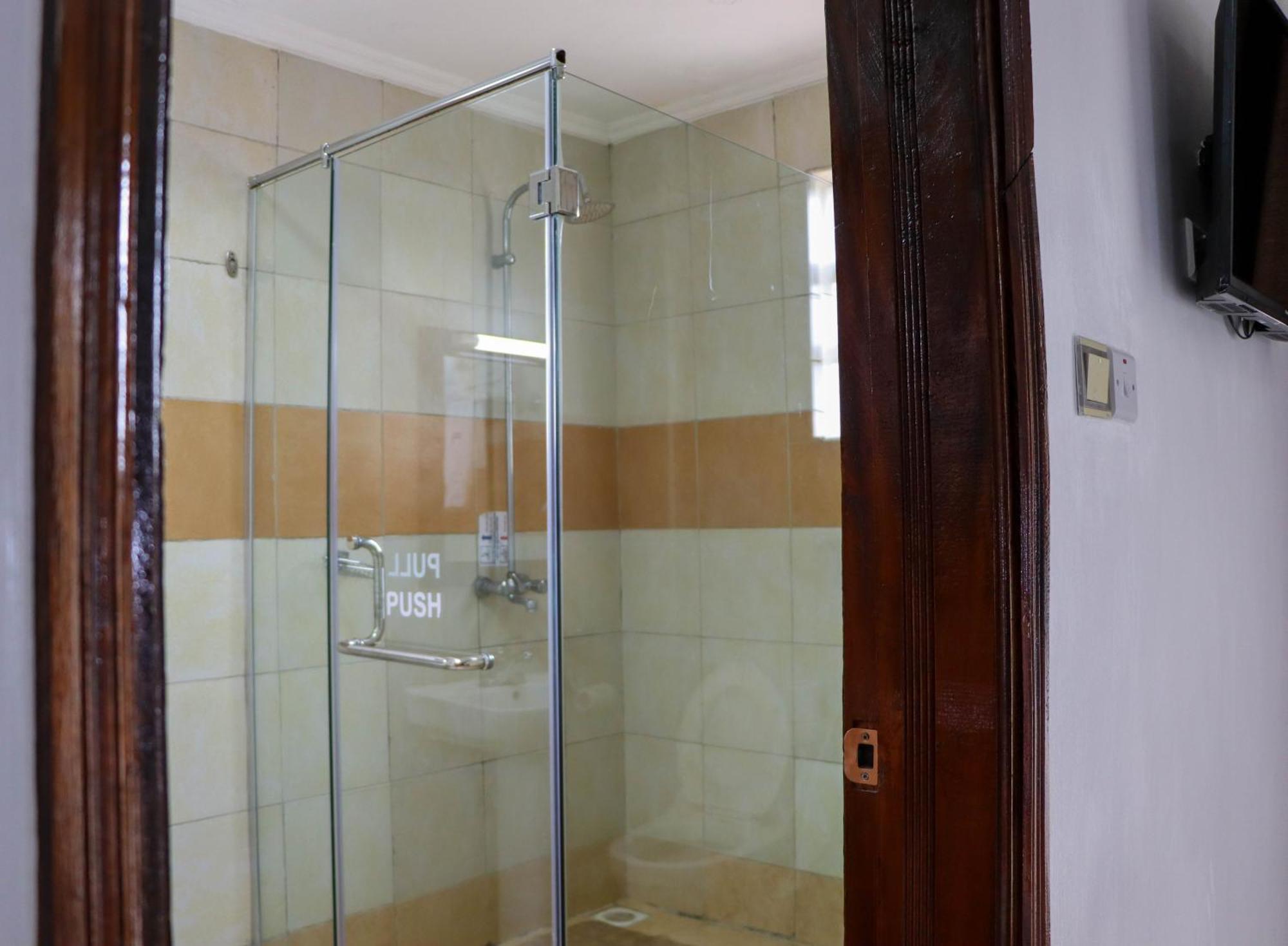 67 Airport Hotel Nairobi Mlolongo Ngoại thất bức ảnh
