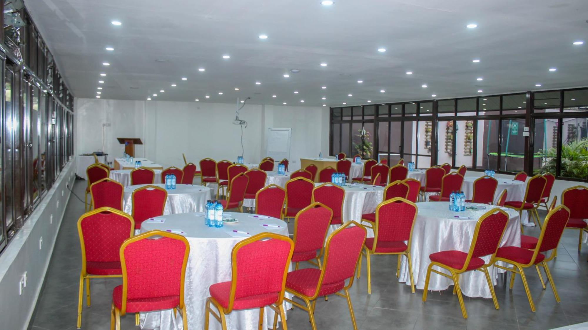 67 Airport Hotel Nairobi Mlolongo Ngoại thất bức ảnh