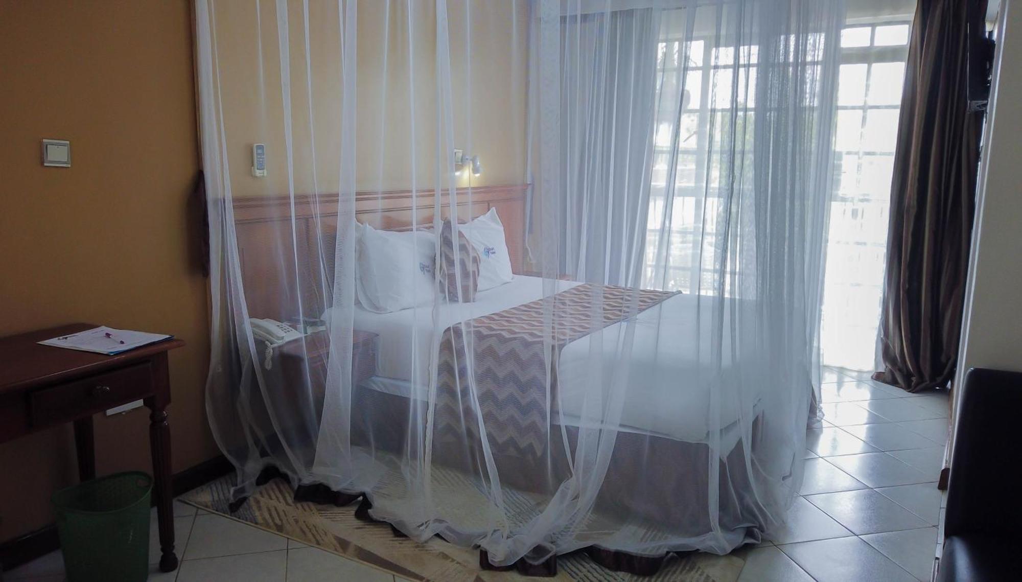 67 Airport Hotel Nairobi Mlolongo Ngoại thất bức ảnh
