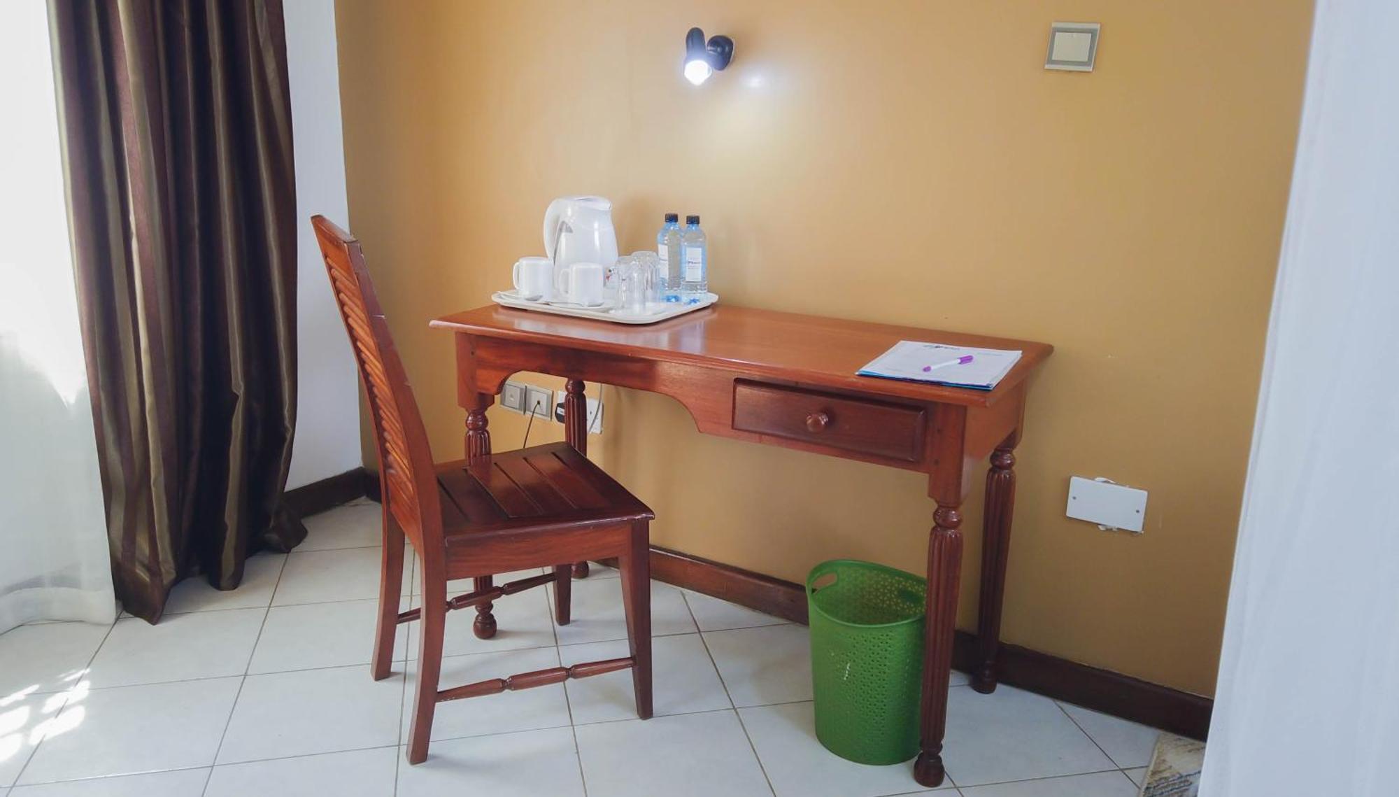 67 Airport Hotel Nairobi Mlolongo Ngoại thất bức ảnh