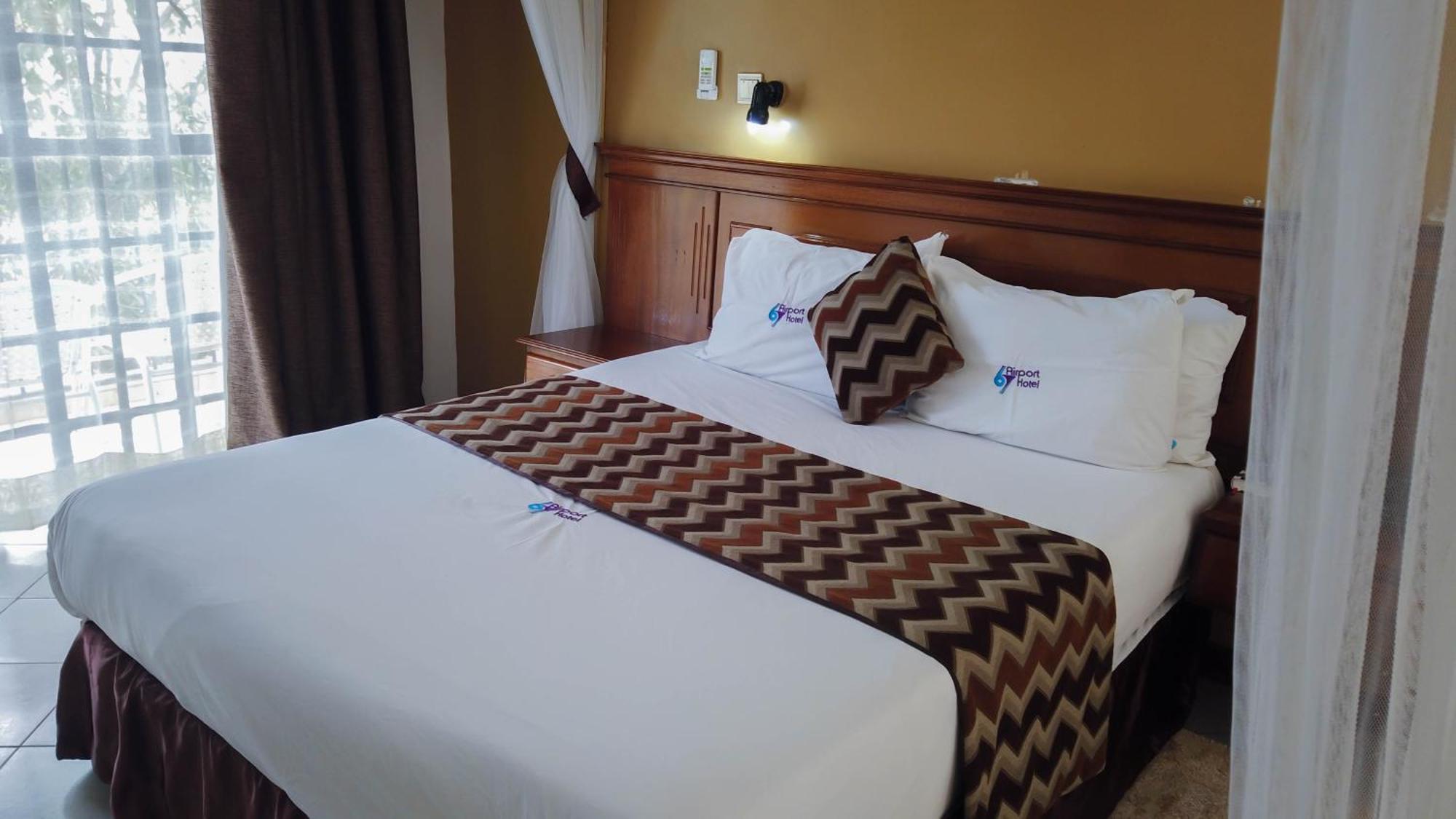 67 Airport Hotel Nairobi Mlolongo Ngoại thất bức ảnh